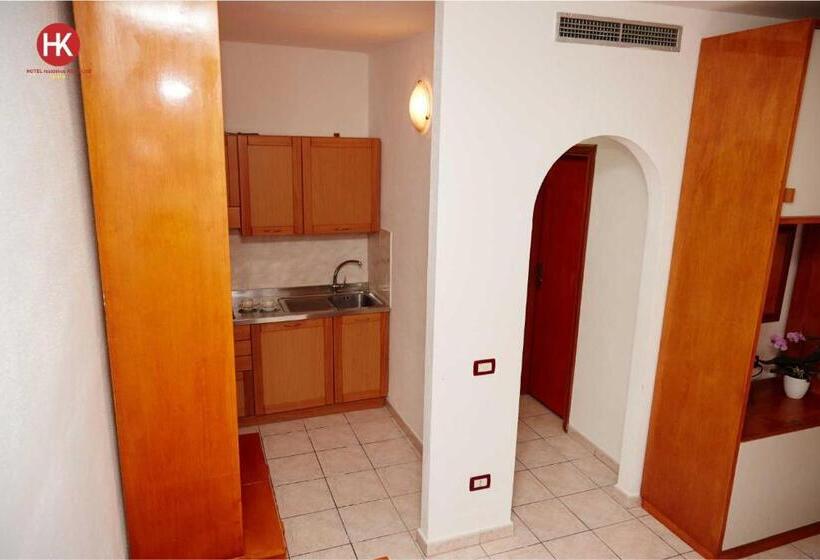 חדר סטנדרט לארבעה, Residence Key Club