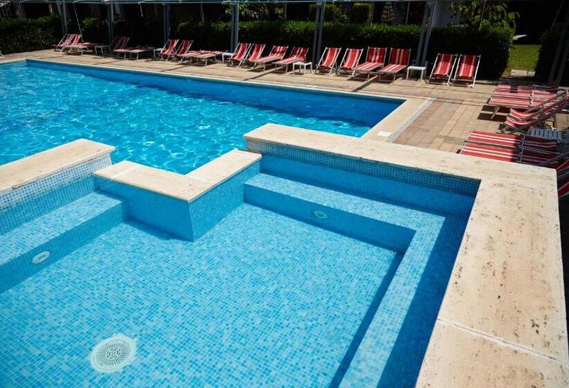 חדר סטנדרט לארבעה, Residence Key Club