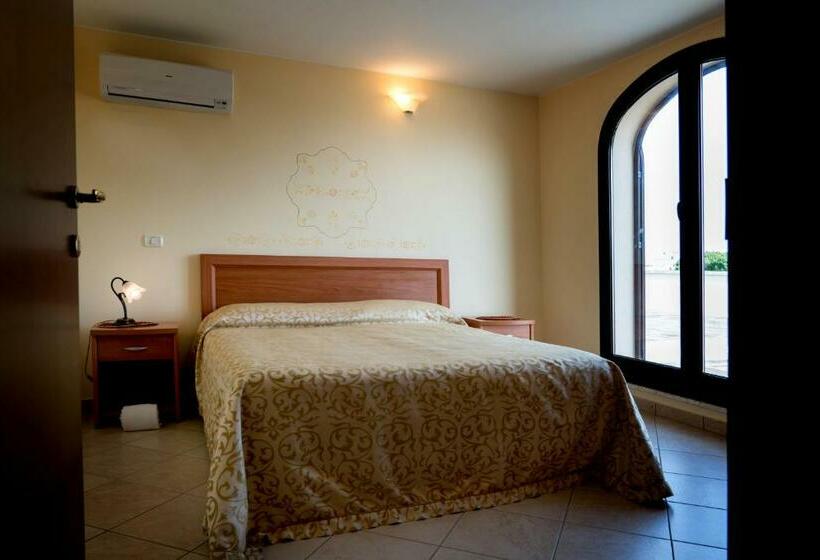 Апартаменты 3 Спальни, Salento