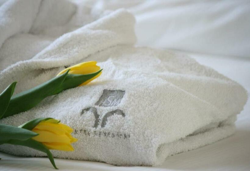 غرفة قياسية, San Martino