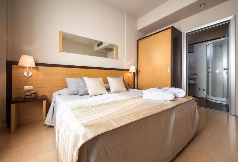 غرفة قياسية ثلاثية, San Martino