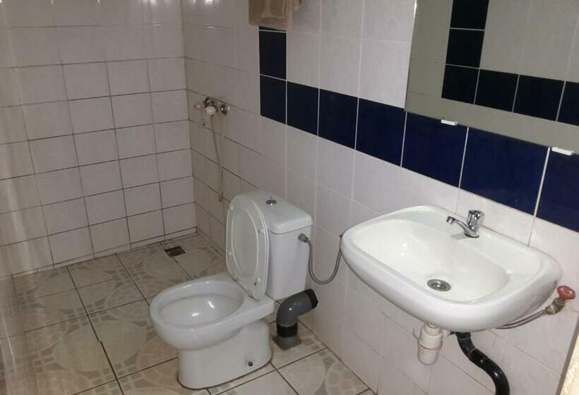 Quarto Estandar, Valiha