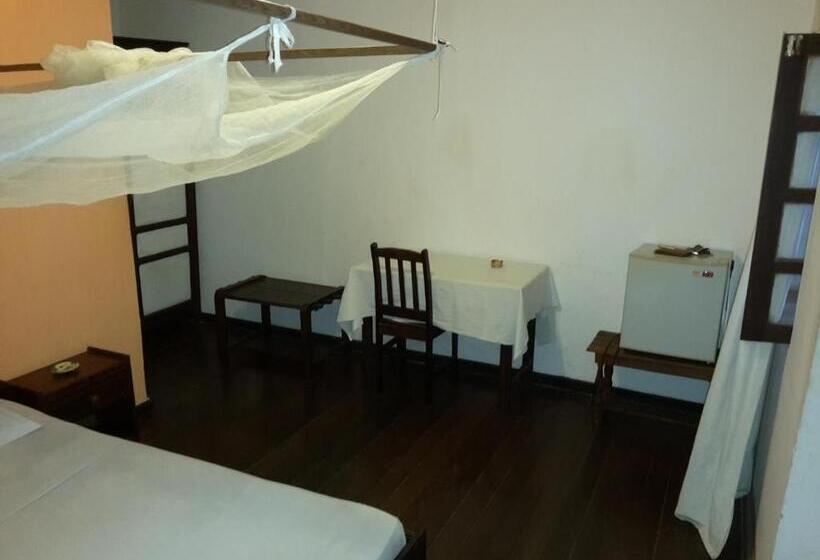 Quarto Estandar, Valiha