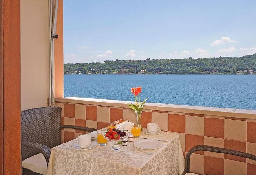 חדר סטנדרט נוף לאגם, Vigna