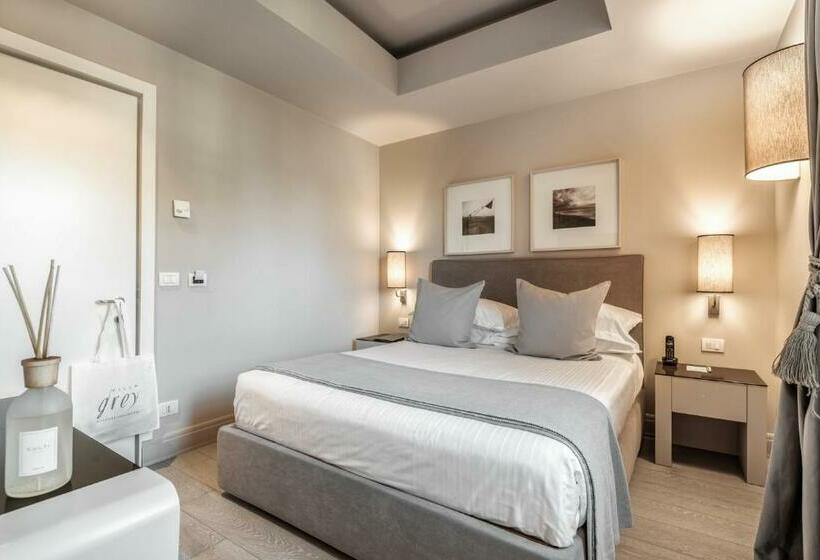 Camera Classica, Villa Grey