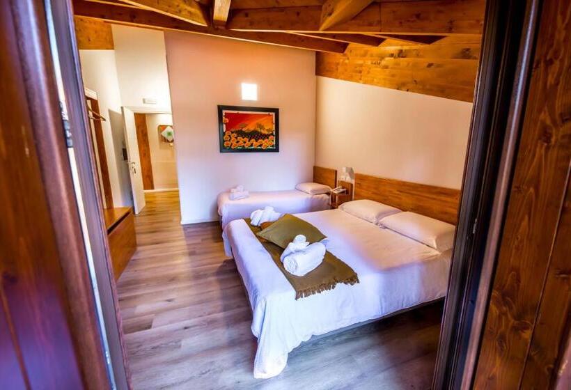 غرفة قياسية ثلاثية, Parco Hotel Granaro