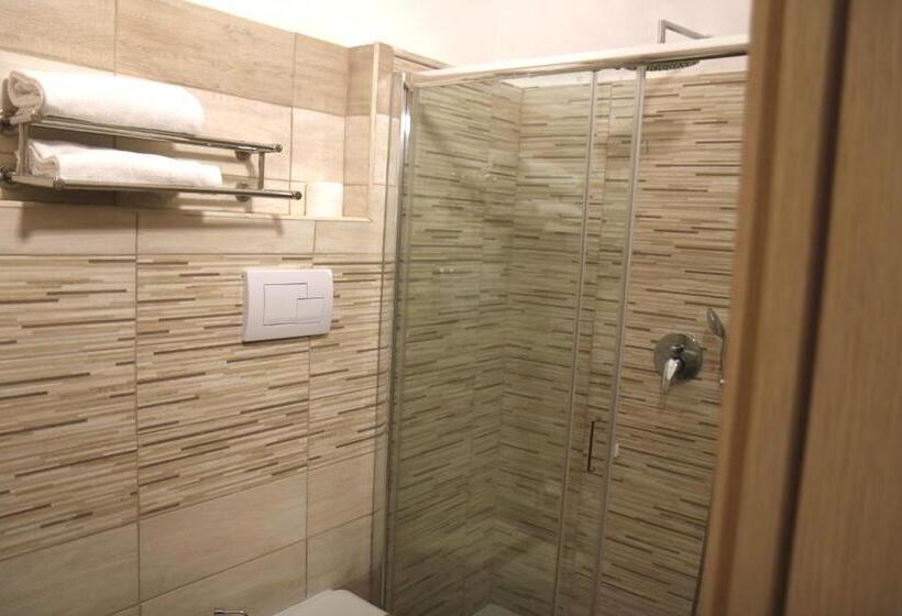 Четырехместный Номер Стандарт, Parco Hotel Granaro