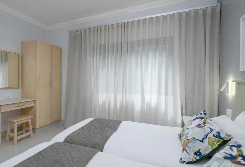 １ベッドルームドゥプレックスアパートメント, San Martinho Beach Club