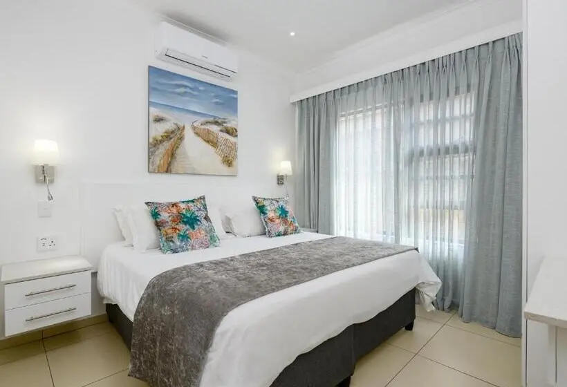 プール付き２ベッドルームデラックスビラ, San Martinho Beach Club