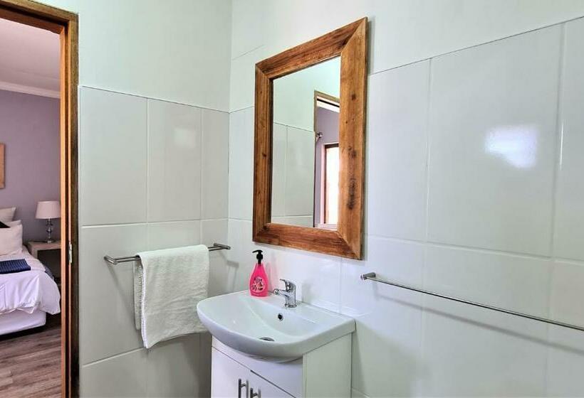 اتاق استاندارد, Tiende Laan Bed & Breakfast And Self Catering