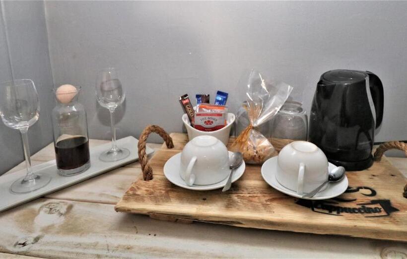 اتاق راحتی سه تخته, Tiende Laan Bed & Breakfast And Self Catering