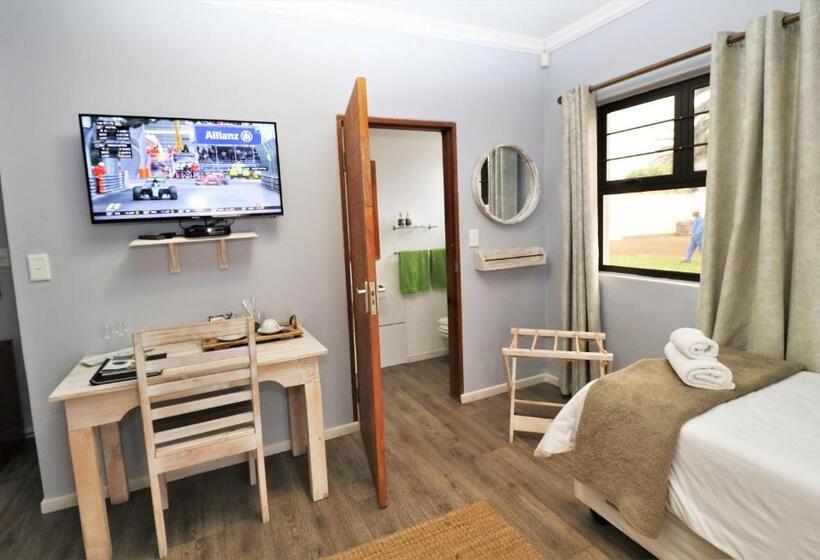 اتاق راحتی سه تخته, Tiende Laan Bed & Breakfast And Self Catering