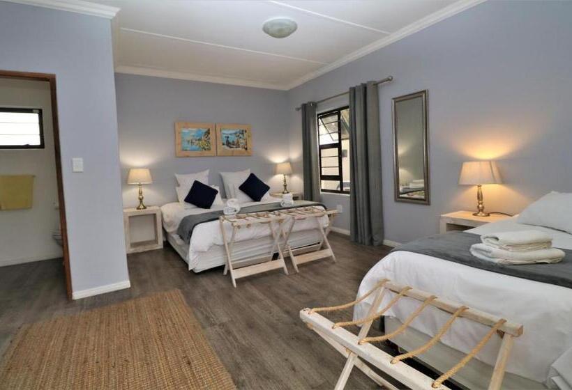 اتاق خانوادگی, Tiende Laan Bed & Breakfast And Self Catering