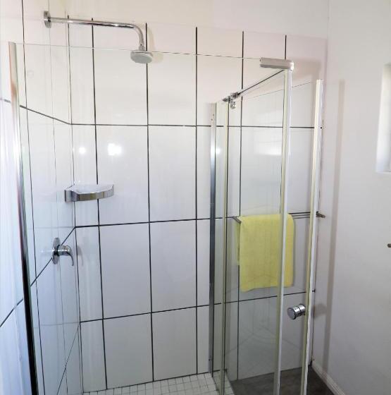 اتاق خانوادگی, Tiende Laan Bed & Breakfast And Self Catering