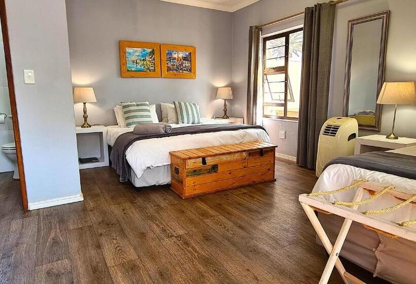 اتاق خانوادگی, Tiende Laan Bed & Breakfast And Self Catering