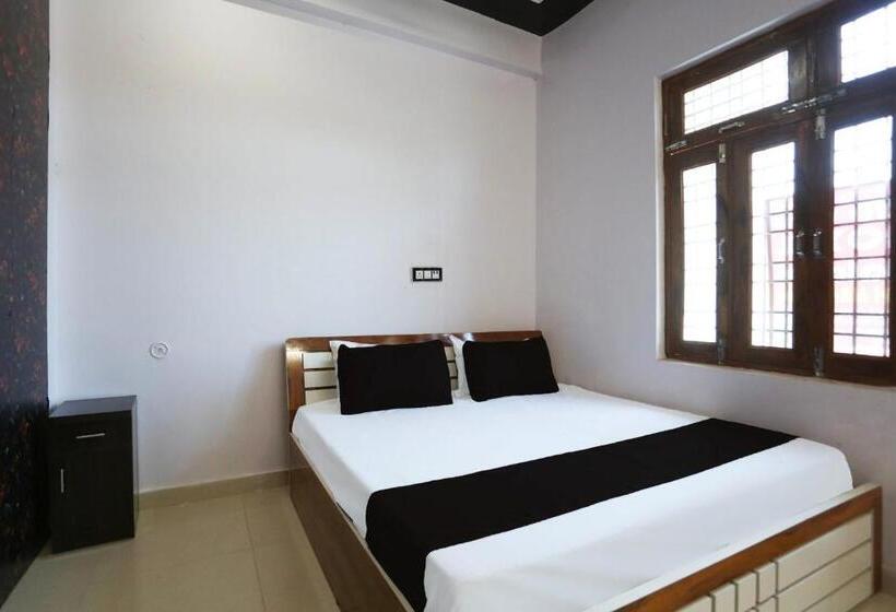 三人经典房间, Oyo Flagship Hotel Royal Palace