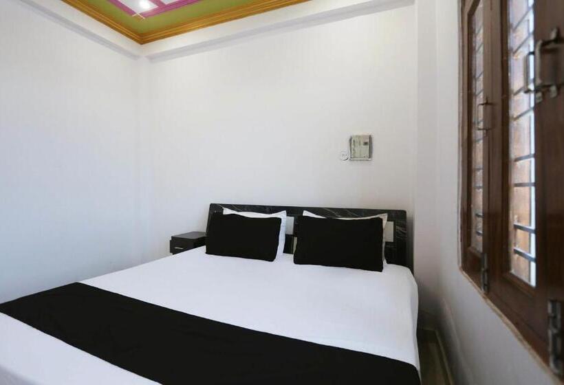 三人经典房间, Oyo Flagship Hotel Royal Palace