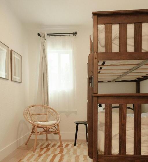 패밀리 룸 산 전망, The Maya Suite