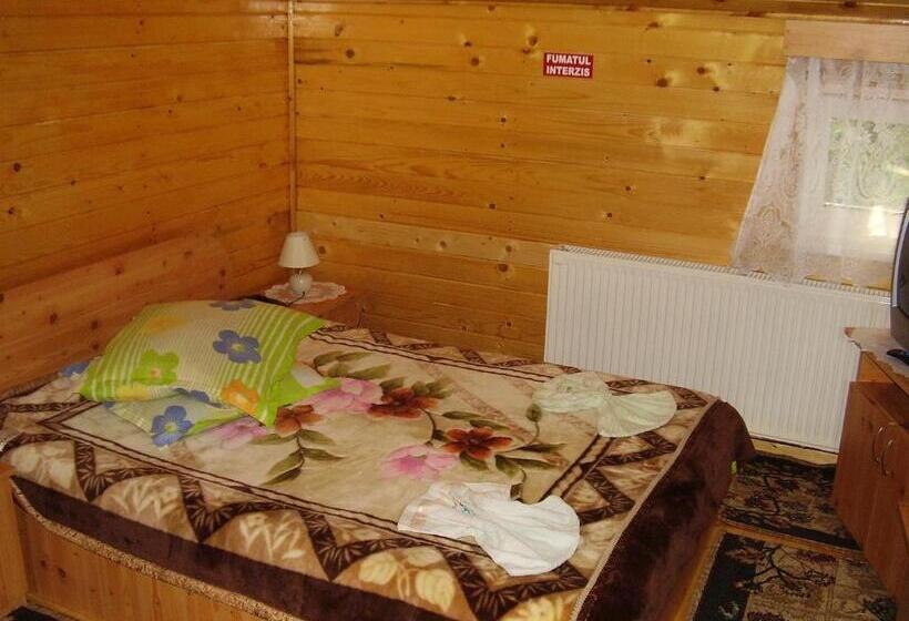 חדר סטנדרט לשלושה עם מרפסת, Pension Bran Ioana