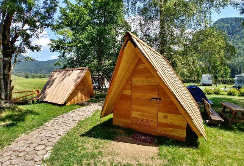 چادر با خدمات رفاهی استاندارد, Cvet Gora  Camping, Glamping And Accomodations