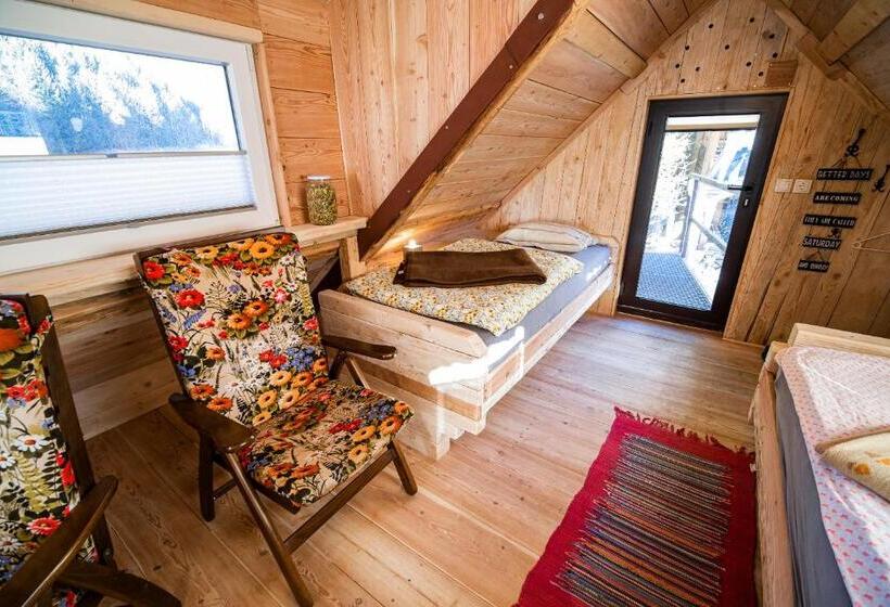 چادر با خدمات رفاهی استاندارد, Cvet Gora  Camping, Glamping And Accomodations