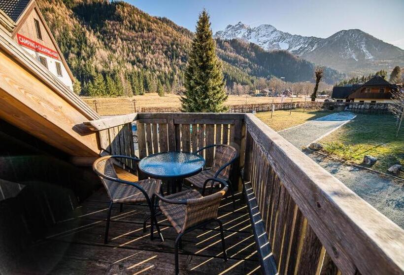 چادر با خدمات رفاهی استاندارد, Cvet Gora  Camping, Glamping And Accomodations