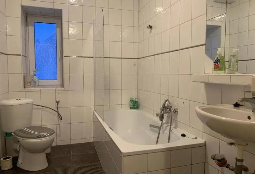 スタンダードトリプルルーム, Turistická Ubytovňa Shb ,štrbské Pleso Vysoké Tatry