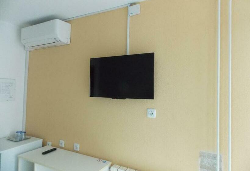 Номер Стандарт, Apartments & Rooms Karmen