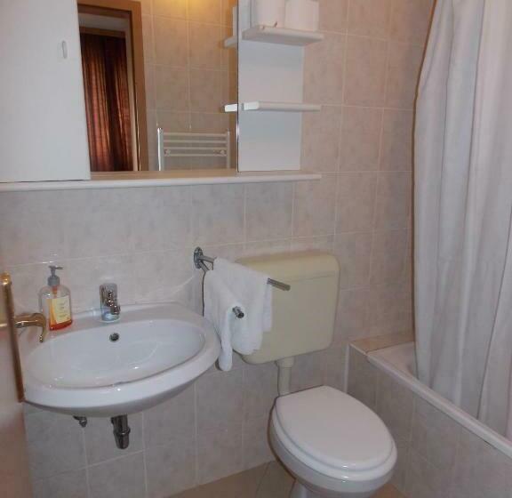 Номер Стандарт Вид на Море с Балконом, Apartments & Rooms Karmen