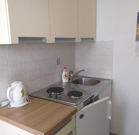 Номер Стандарт Вид на Море, Apartments & Rooms Karmen