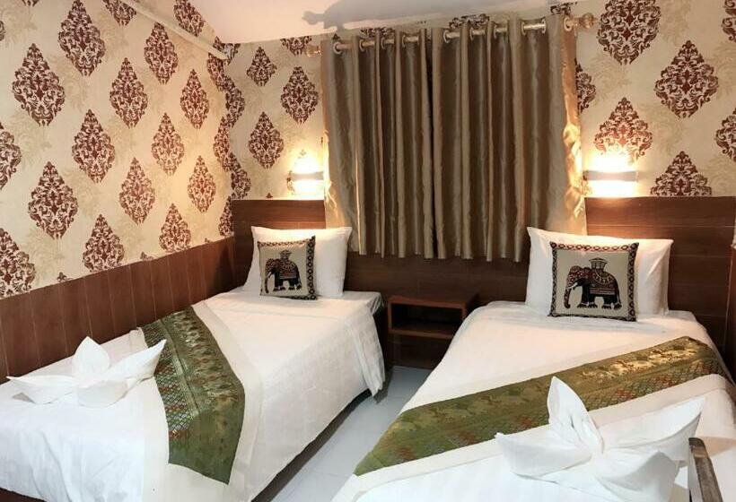 Номер Стандарт, Downtown Hostel