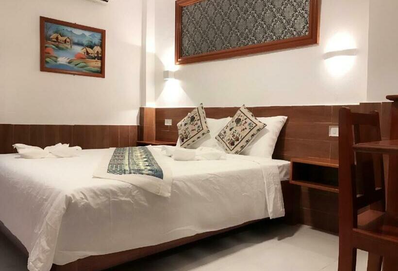 Стандартный Номер Кровать Кинг, Downtown Hostel