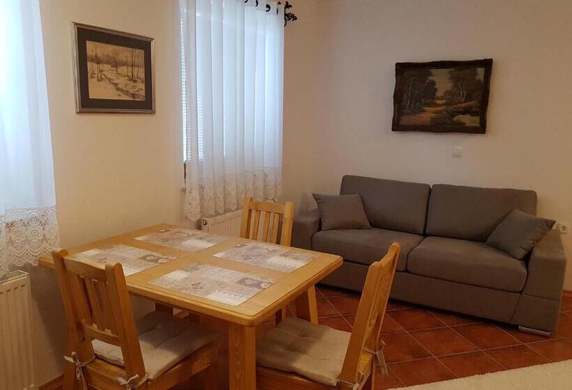 استودیو استاندارد با تراس, Pr Bevc