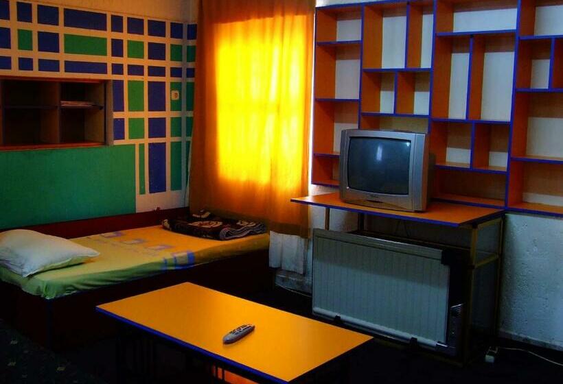 اتاق استاندارد, Hostel Domestika