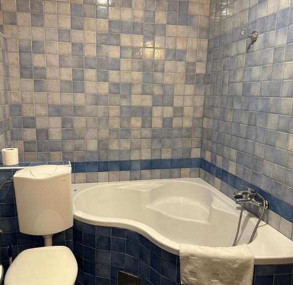 آپارتمان 3 خوابه, Hostel Museum