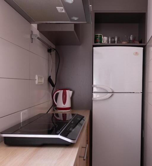 اتاق استاندارد با سرویس بهداشتی مشترک, Hostel Museum