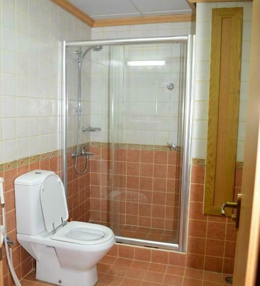 استودیوی استاندارد, Al Thill