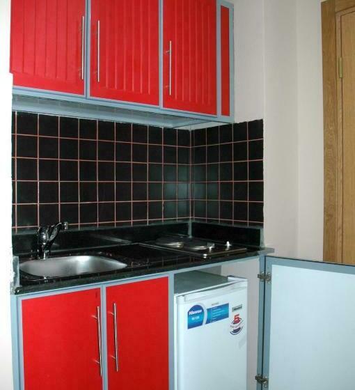 استودیوی استاندارد, Al Thill