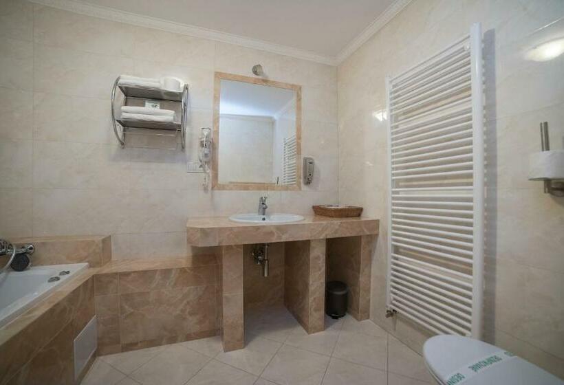 침실 1개 아파트, Alfa