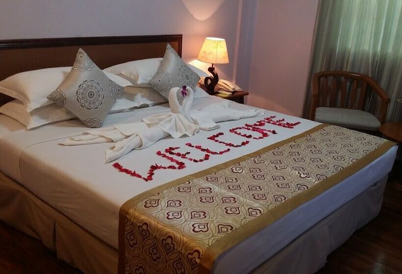 اتاق لوکس, Great Glory