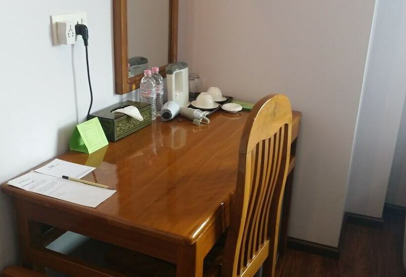 اتاق لوکس, Great Glory