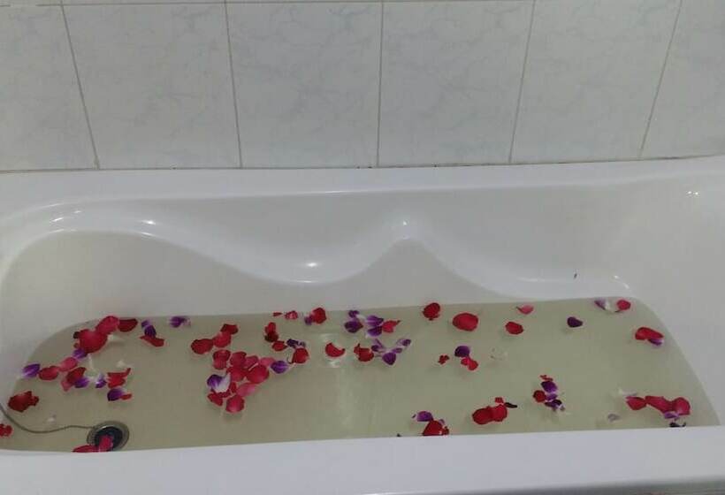 اتاق لوکس, Great Glory