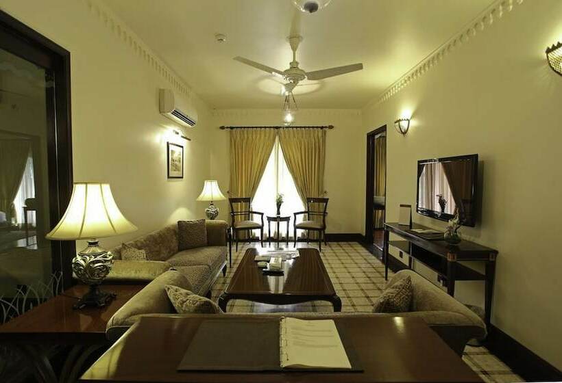سوئیت رویال, Heritage Luxury Suites  All Suite
