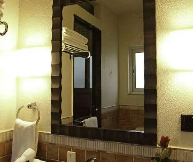 سوئیت دلوکس 2 خوابه, Heritage Luxury Suites All Suite