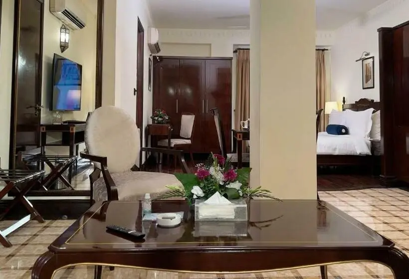 استودیوی استاندارد, Heritage Luxury Suites All Suite