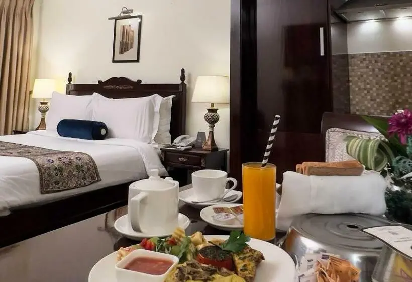 استودیوی استاندارد, Heritage Luxury Suites All Suite