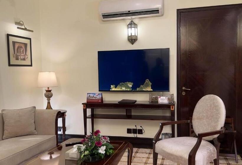 استودیوی استاندارد, Heritage Luxury Suites  All Suite