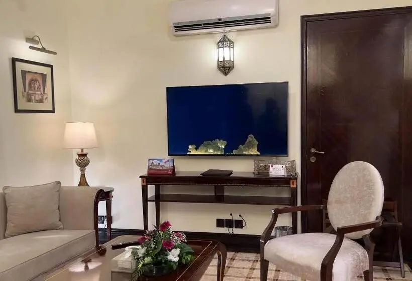 استودیوی استاندارد, Heritage Luxury Suites All Suite