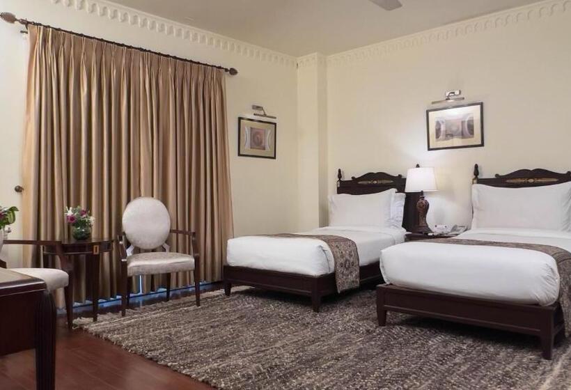 سوییت, Heritage Luxury Suites  All Suite