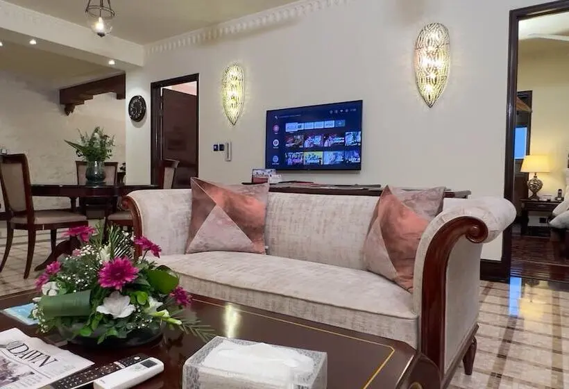 سوئیت دلوکس 2 خوابه, Heritage Luxury Suites All Suite